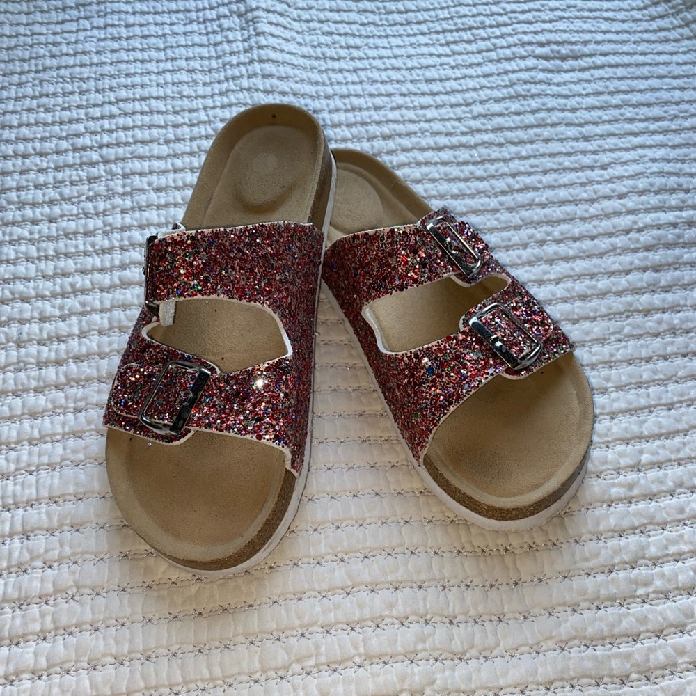 Women’s sandals